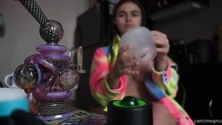 Meg Nut Tie-Dye Robe Tease OnlyFans Video Leaked
