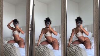 Melimtx Sexy Mirror Selfies Tease