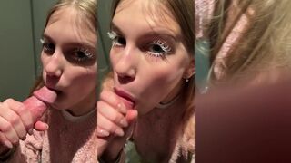 Aanasteysha Takes A Cock In A Cubicle