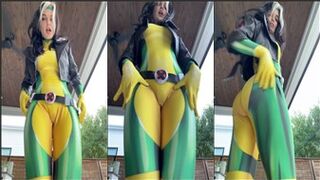 Peachjars Sexy Rogue Cosplay Stip Tease