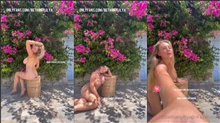 Beth Lily Full Nude Outdoor Photoshoot