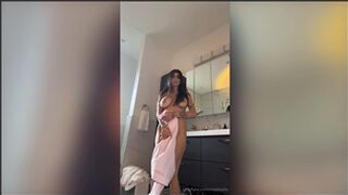 Mia Khalifa Nude Bathroom Tease